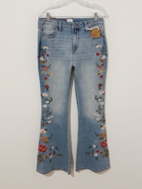 DRIFTWOOD Denim - Driftwood Fiora Flare Jeans Light Wash Embroidered Floral Boho Festival 10 NWT